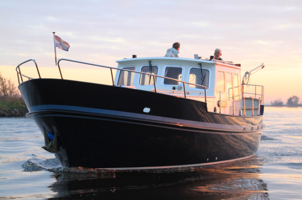Motorboot mieten in Friesland - Oostvaarder Kotter 10.90 - Ottenhome Heeg
