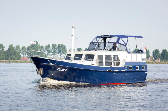 Klompmaker Kotter 1240 - Motorboot mieten - Ottenhome Heeg