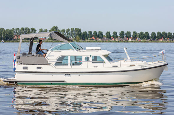 Linssen Grand Sturdy 34.9 AC - Motorboot mieten - Ottenhome Heeg