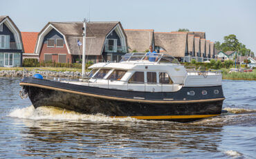 Linssen Grand Sturdy 410 -Linssen Grand Sturdy 410 Gold - Motorboot mieten - Ottenhome Heeg Motorboot mieten - Ottenhome Heeg